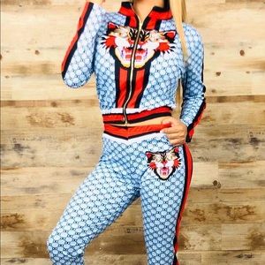 Fashion inspired Set Lycra Size S.